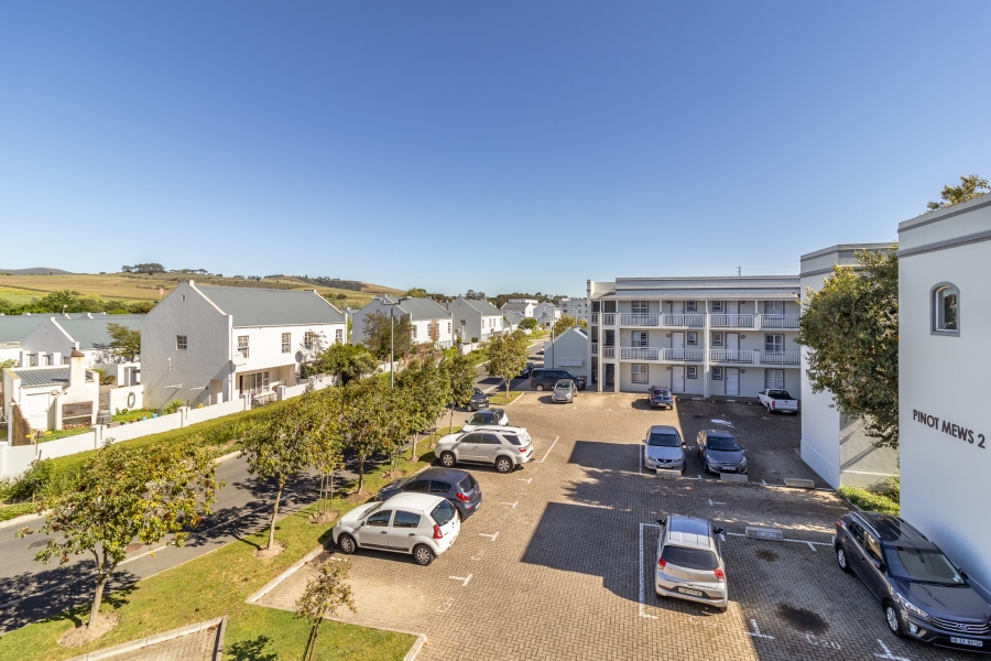 2 Bedroom Property for Sale in Nuutgevonden Western Cape